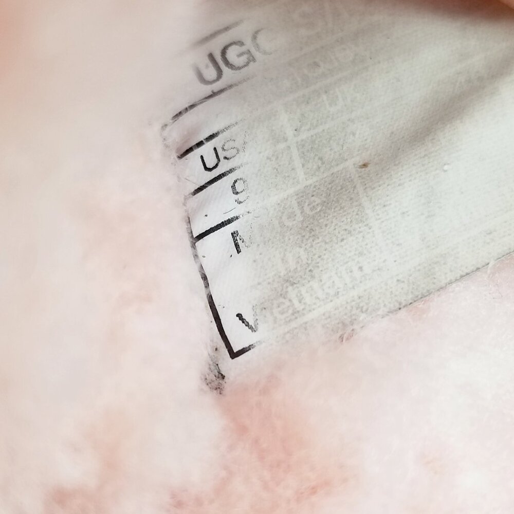UGG Women's 9 Oh Fluffita Platform Slip On Sheepskin Sherpa Sandal in Pink $110 - Picture 15 of 16
